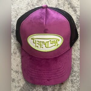 Von Dutch Purple Velvet with Green Patch Logo NWT Black White Trucker Hat